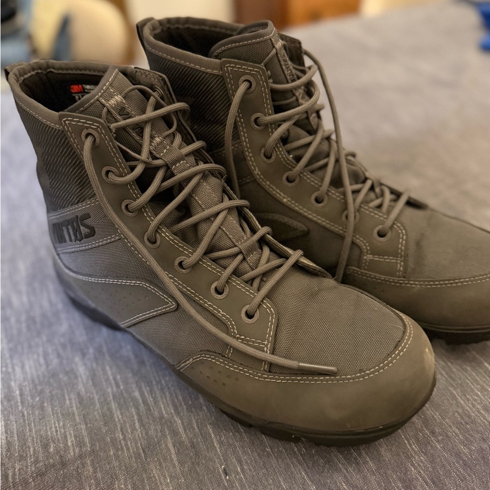 Men's Viktos Winter Boots